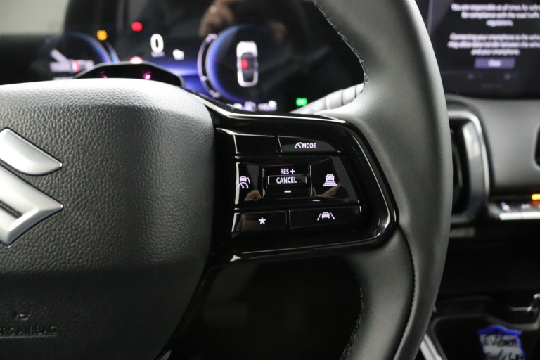 Suzuki e VITARA - Style 61 kWh 22