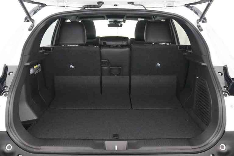 Suzuki e VITARA - Style 61 kWh 29