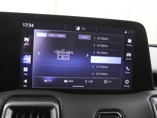 Toyota Urban Cruiser - Dynamic 61 kWh