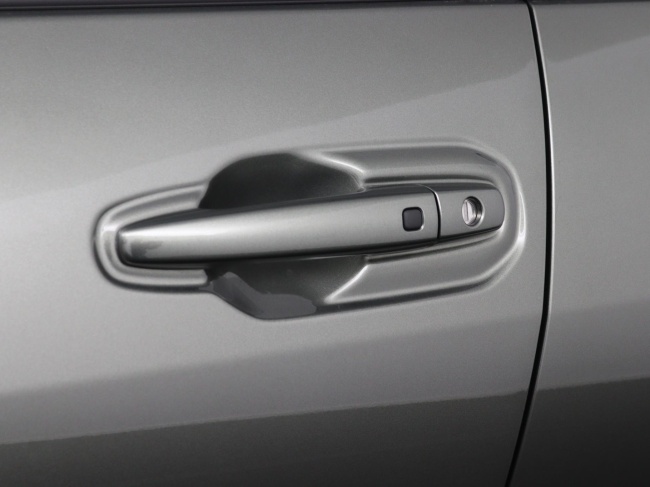 Toyota Urban Cruiser - Dynamic 61 kWh