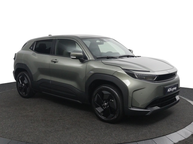 Toyota Urban Cruiser - Dynamic 61 kWh