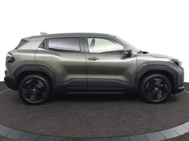 Toyota Urban Cruiser - Dynamic 61 kWh