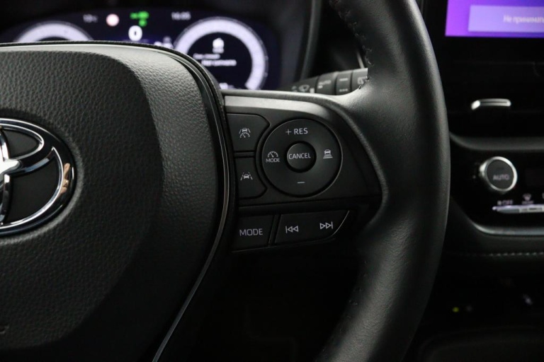 Toyota Corolla Touring Sports - Hybrid 140 Dynamic 16