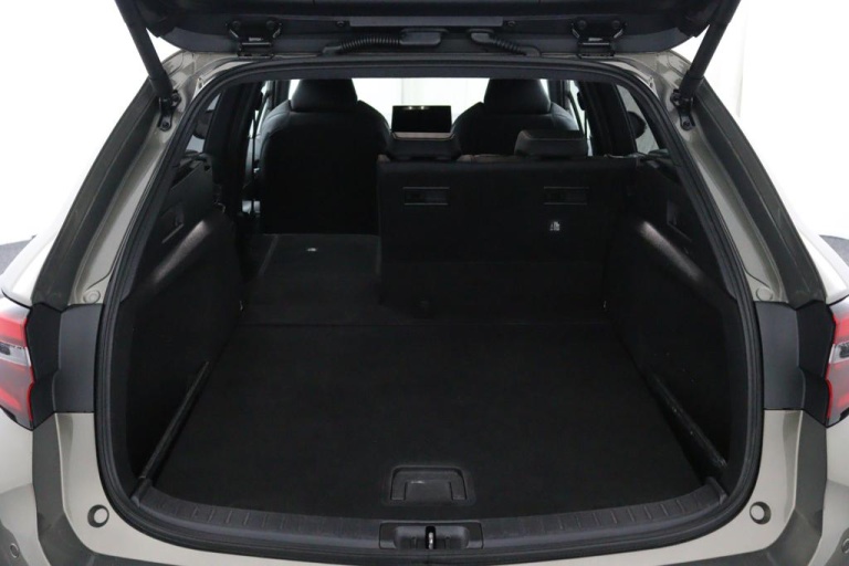 Toyota Corolla Touring Sports - Hybrid 140 Dynamic 27