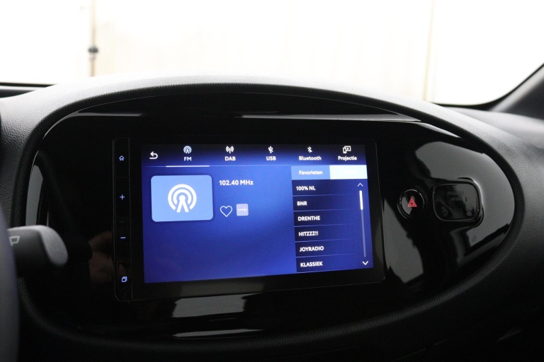 Toyota Aygo X - 1.0 VVT-i MT Play 15