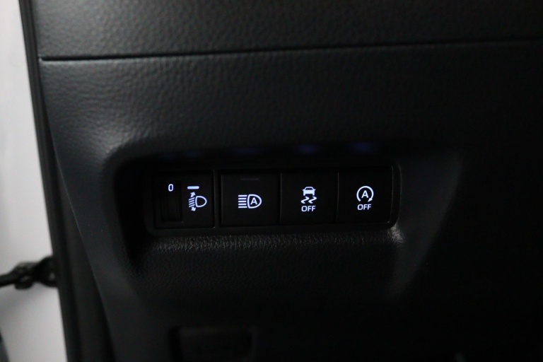 Toyota Aygo X - 1.0 VVT-i MT Play 29