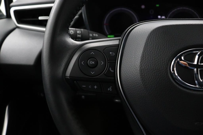 Toyota Corolla Touring Sports - Hybrid 140 Active 18