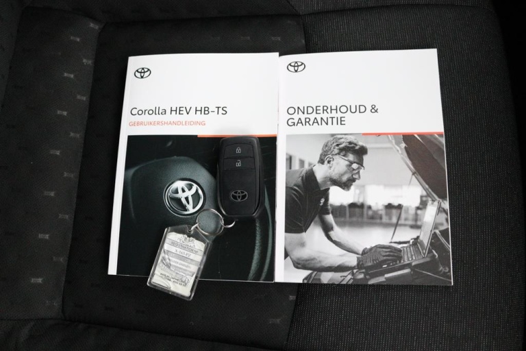 Toyota Corolla Touring Sports - Hybrid 140 Active 37