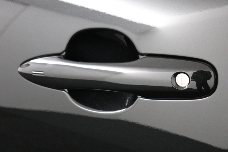 Toyota Yaris - 1.5 Hybrid 115 Dynamic 38