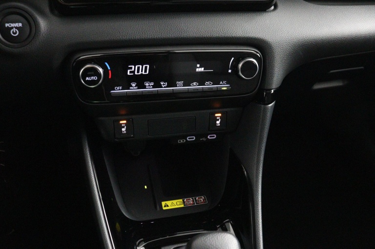 Toyota Yaris - 1.5 Hybrid 115 Dynamic 7