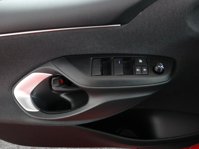 Toyota Yaris - 1.5 Hybrid Dynamic