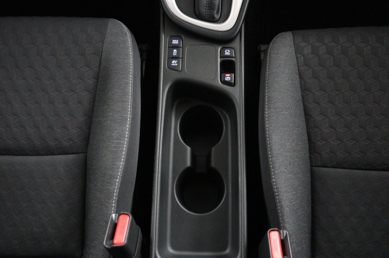 Toyota Yaris - 1.5 Hybrid Dynamic 47