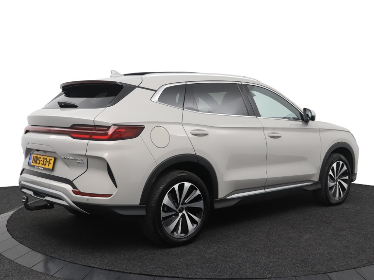 BYD SEAL U - 1.5 T DM-i AWD Design 2