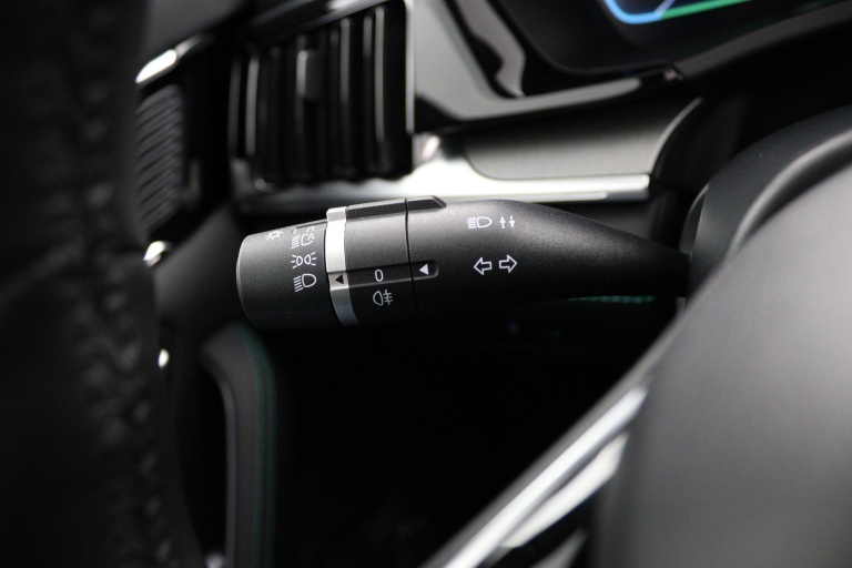 BYD SEAL U - 1.5 T DM-i AWD Design 24