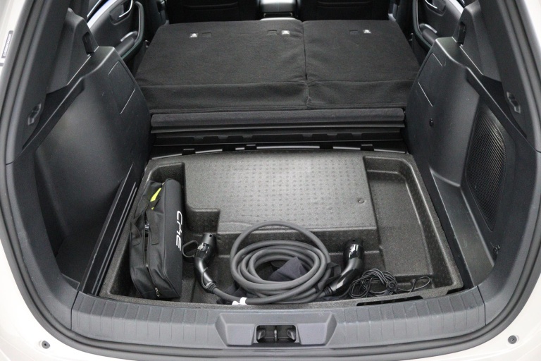 BYD SEAL U - 1.5 T DM-i AWD Design 27