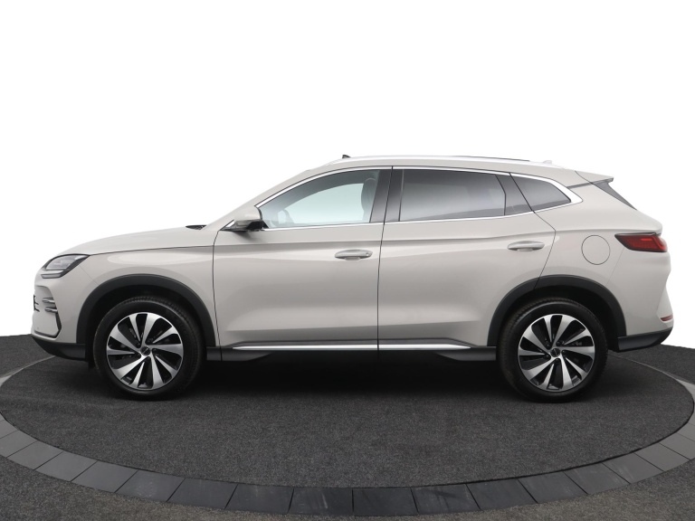 BYD SEAL U - 1.5 T DM-i AWD Design 3