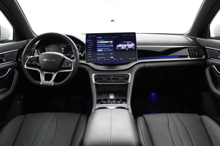 BYD SEAL U - 1.5 T DM-i AWD Design 4