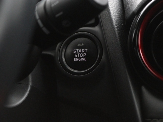 Mazda CX-3 - 2.0 SkyActiv-G 120 TS+