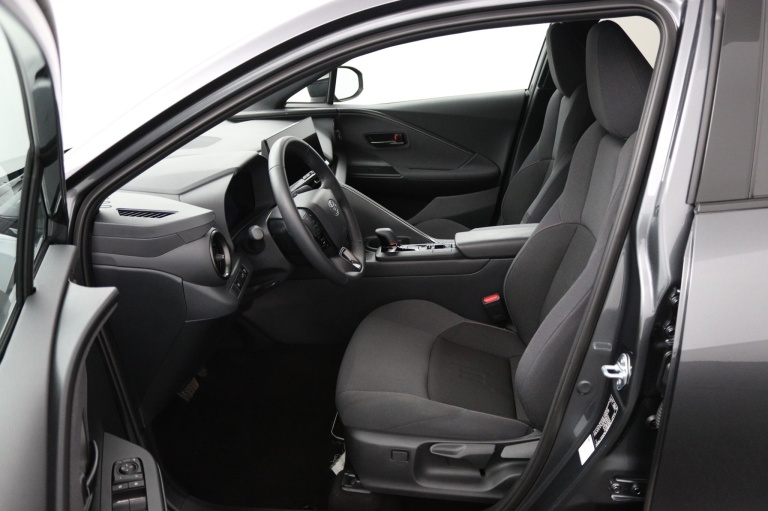 Toyota C-HR - 1.8 Hybrid 140 First Edition 17