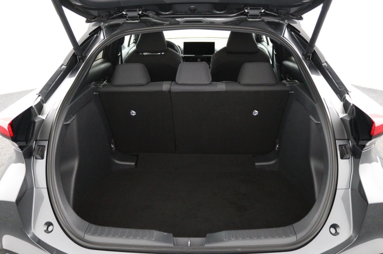 Toyota C-HR - 1.8 Hybrid 140 First Edition 24