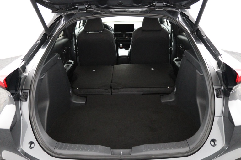 Toyota C-HR - 1.8 Hybrid 140 First Edition 26