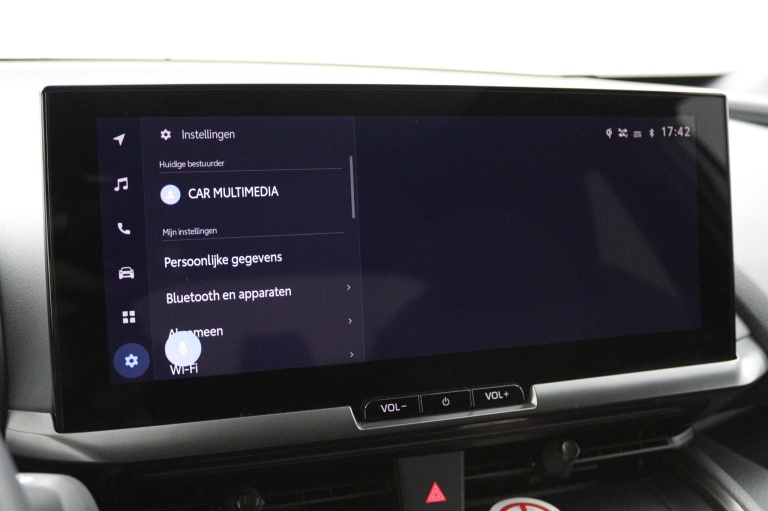 Toyota C-HR - 1.8 Hybrid 140 First Edition 48