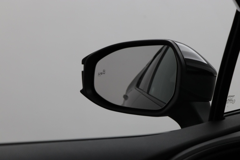 Toyota C-HR - 1.8 Hybrid 140 First Edition 51