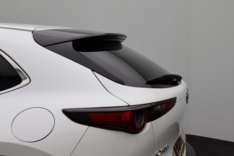 Mazda CX-30 - 2.0 e-SkyActiv-X M Hybrid Luxury 31