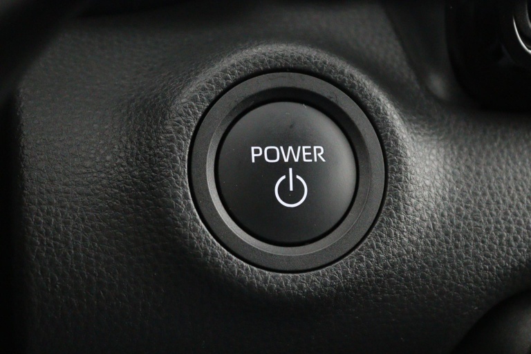 Toyota Yaris - 1.5 Hybrid 115 Dynamic 19