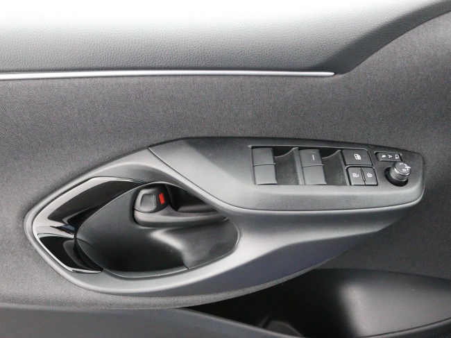 Toyota Yaris - 1.5 Hybrid 115 Dynamic