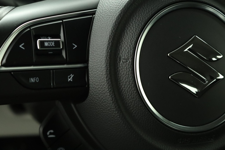 Suzuki Swift - 1.2 Comfort Smart Hybrid 19