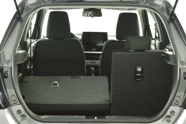 Suzuki Swift - 1.2 Comfort Smart Hybrid 25