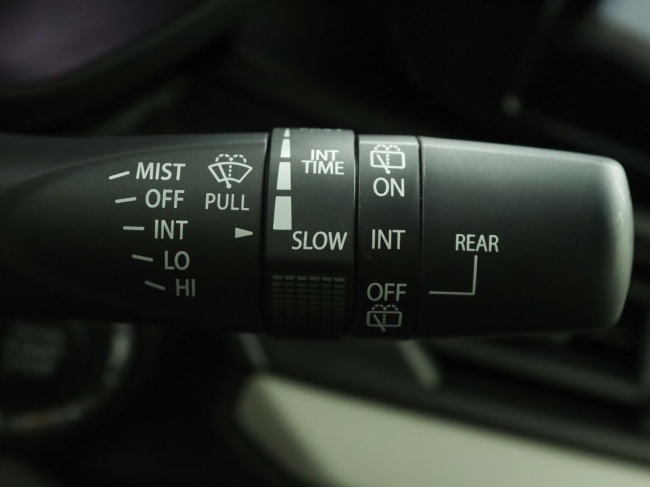 Suzuki Swift - 1.2 Comfort Smart Hybrid