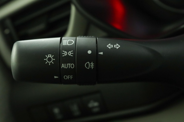 Suzuki Swift - 1.2 Comfort Smart Hybrid 34