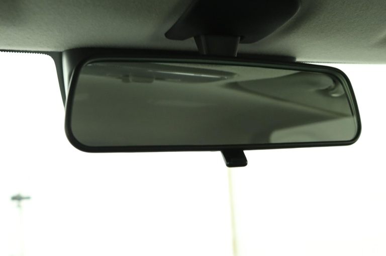 Suzuki Swift - 1.2 Comfort Smart Hybrid 68