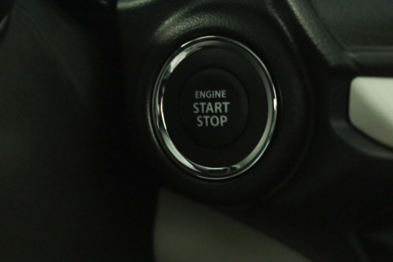 Suzuki Swift - 1.2 Comfort Smart Hybrid 69