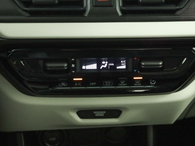 Suzuki Swift - 1.2 Comfort Smart Hybrid