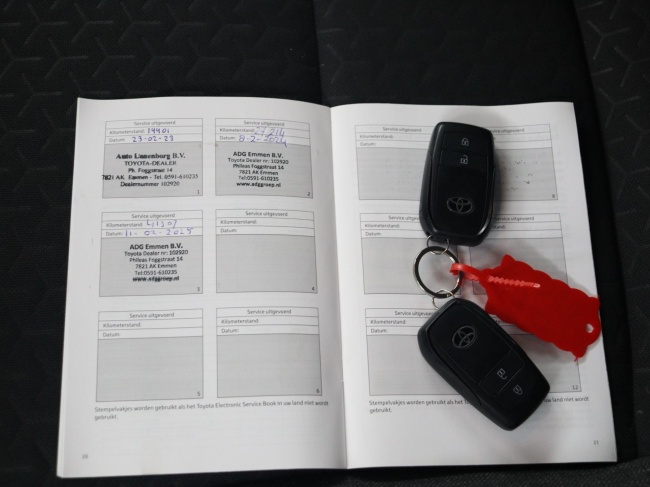 Toyota Yaris Cross - 1.5 Hybrid First Edition