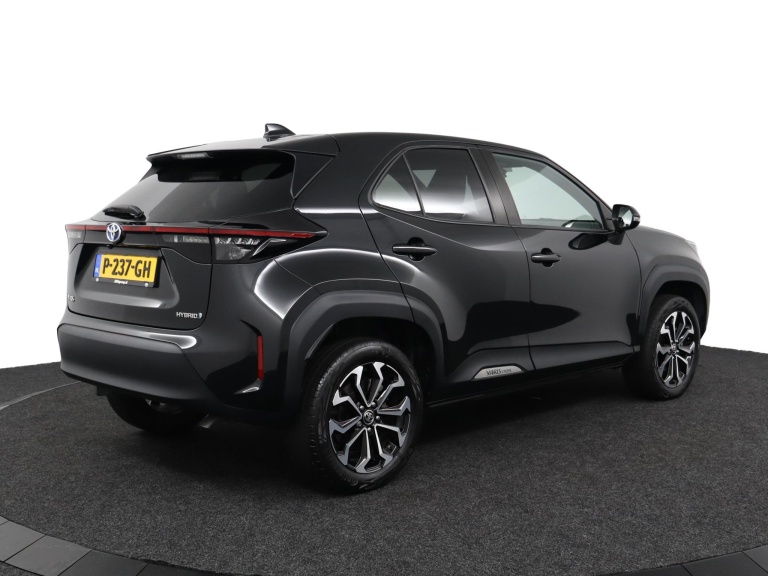 Toyota Yaris Cross - 1.5 Hybrid First Edition 2