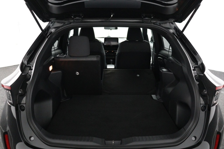 Toyota Yaris Cross - 1.5 Hybrid First Edition 24