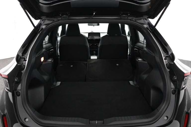 Toyota Yaris Cross - 1.5 Hybrid First Edition 25