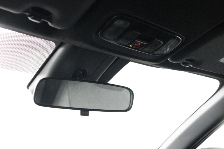 Toyota Yaris Cross - 1.5 Hybrid First Edition 32