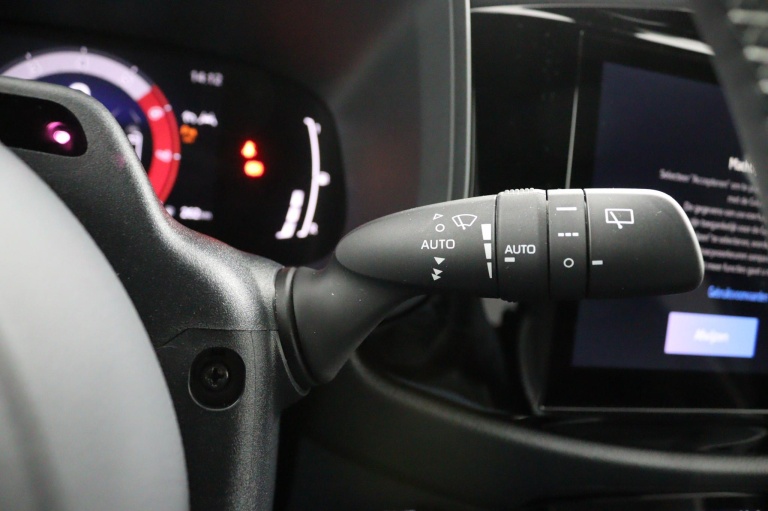 Toyota Aygo X - Hybrid 115 GR Sport 28