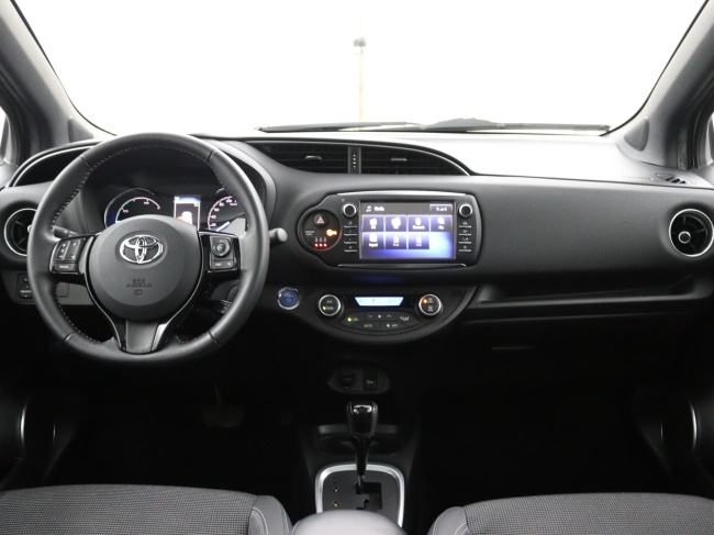 Toyota Yaris - 1.5 Hybrid Executive