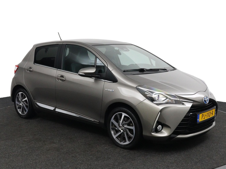 Toyota Yaris - 1.5 Hybrid Executive 3