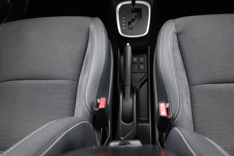 Toyota Yaris - 1.5 Hybrid Executive 41