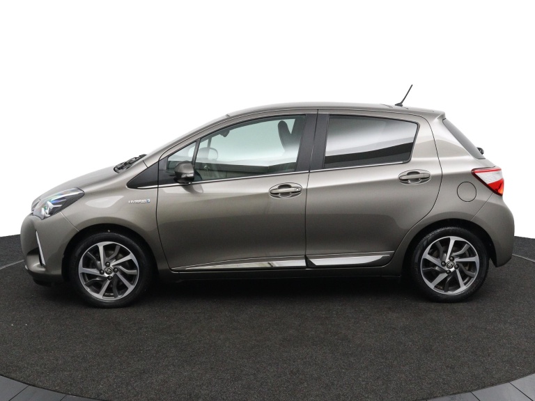 Toyota Yaris - 1.5 Hybrid Executive 5