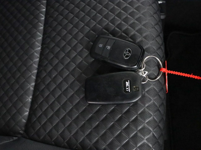 Toyota Yaris - 1.5 Hybrid Executive