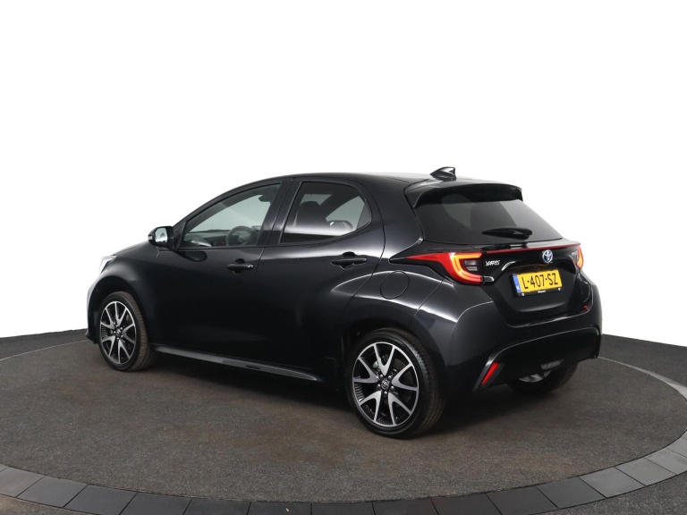 Toyota Yaris - 1.5 Hybrid Executive 12