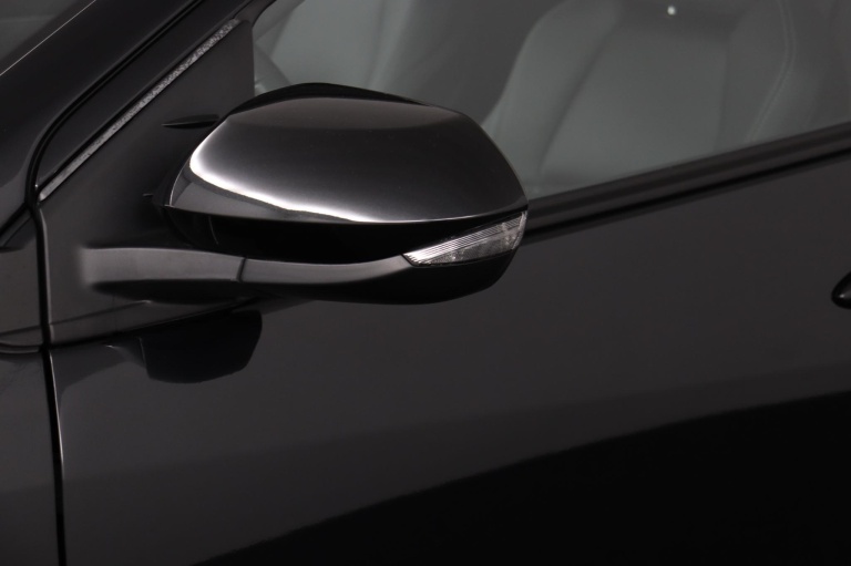 Toyota Yaris - 1.5 Hybrid Executive 36